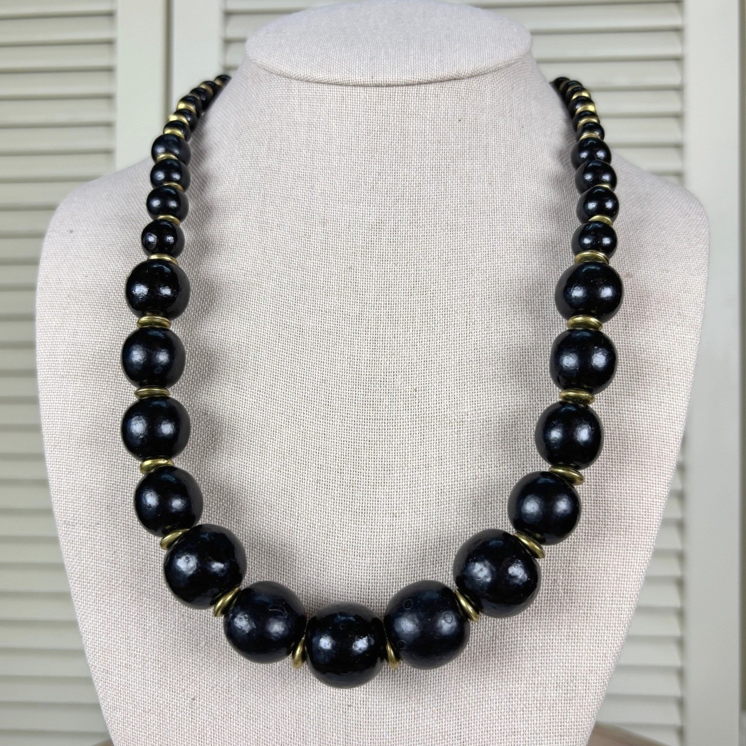 Vintage Black Wood Graduated Bead Necklace Gold Metal Spacers 1980s Statement 22$